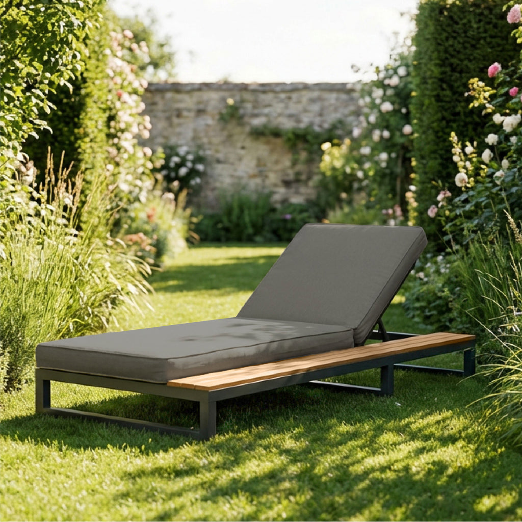 Outdoor Patio Daybed, Outdoor Lounger, Multifunctional Waterproof Sofa Bed, Sun Lounger for Patio, Adjustable Backrest Angle, Gray, right side