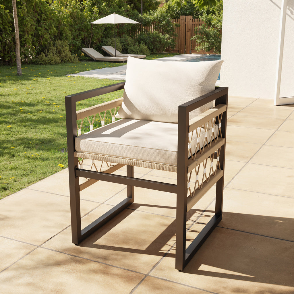 Hand-Woven Garden Sofa Set for 4 People / Made of Sturdy Iron with 4 Beige Cushions / Incl. 1 Safety Glass Table & 4 Armchairs / Weather-Resistant Patio Furniture